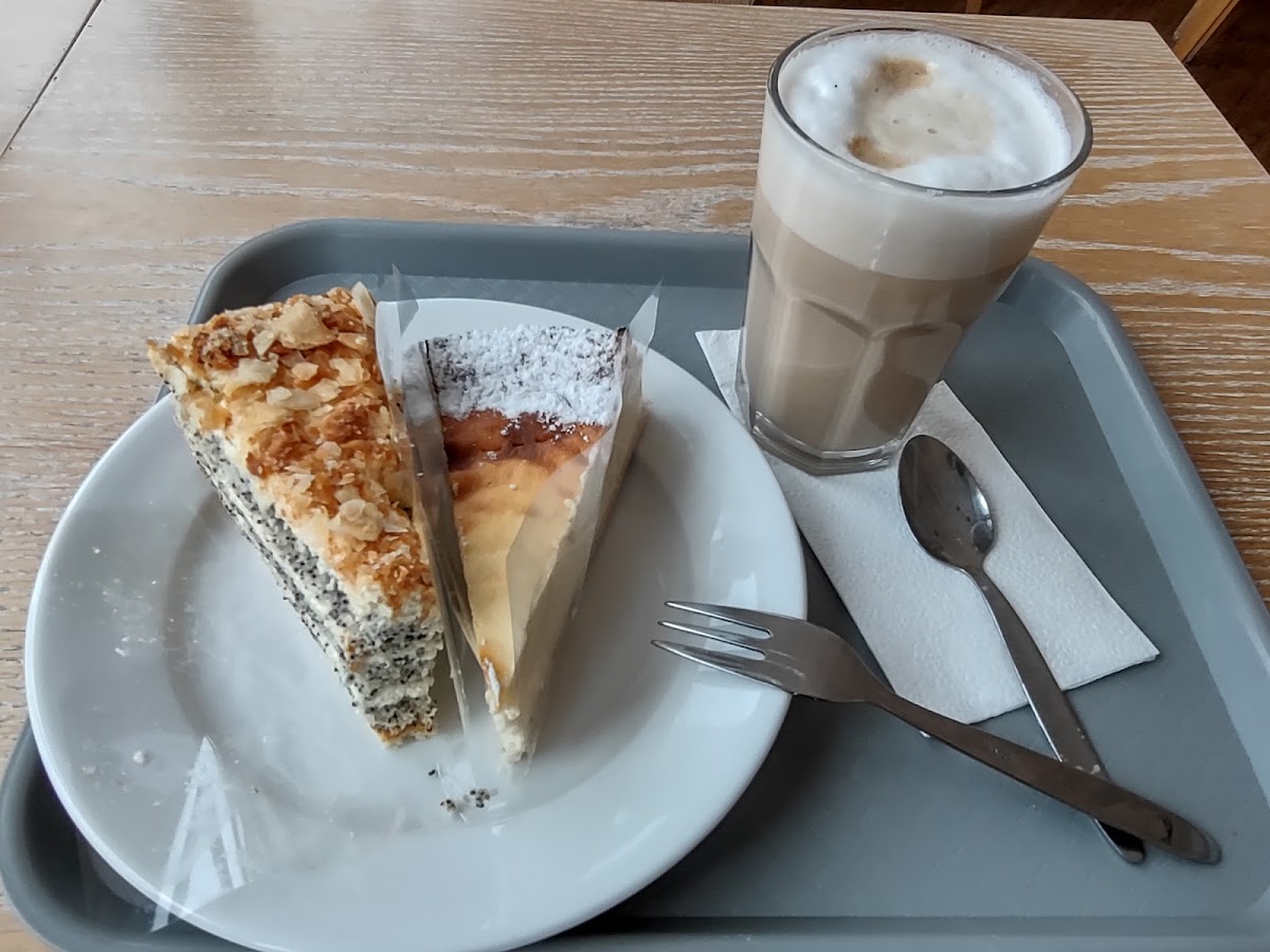 Bäckerei-Café Peters Edeka Sellin Photos 2